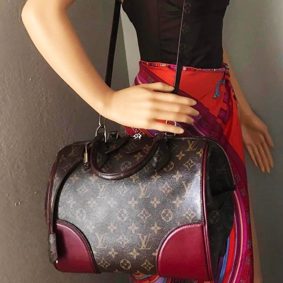 LOUIS VUITTON MONOGRAM SHINE DOC PM IN BORDEAUX RETAIL $2960-100% AUTHENTIC - Picture 2 of 16